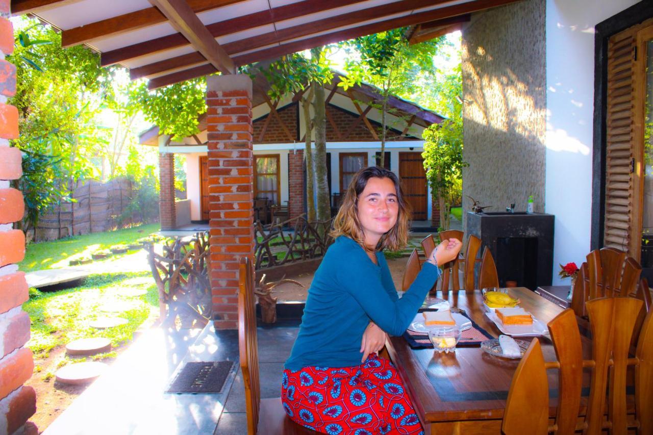 Green Cottage Anuradhapura Exterior photo